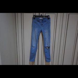 Abercrombie Kids Jean Jegging (SIZE 10)